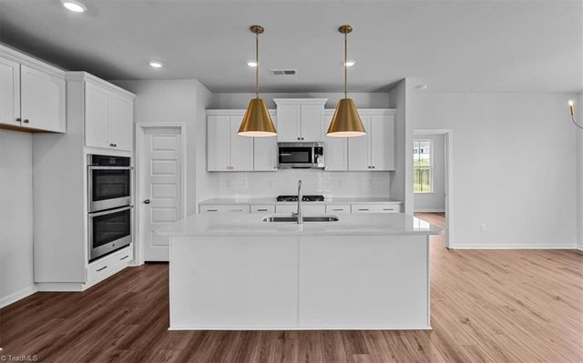 386 Yarrow Drive, Lexington, NC 27295