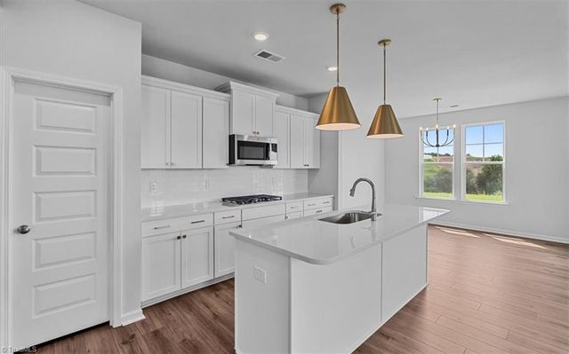 386 Yarrow Drive, Lexington, NC 27295