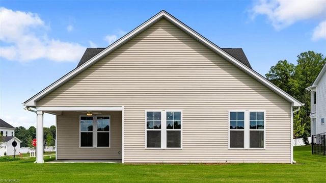 386 Yarrow Drive, Lexington, NC 27295