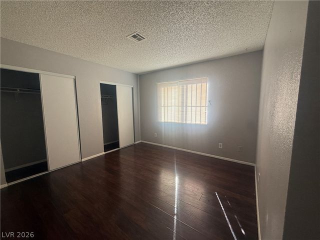 2853 Wheelwright Drive B, Las Vegas, NV 89121
