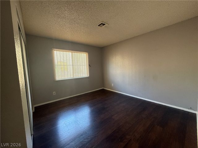 2853 Wheelwright Drive B, Las Vegas, NV 89121