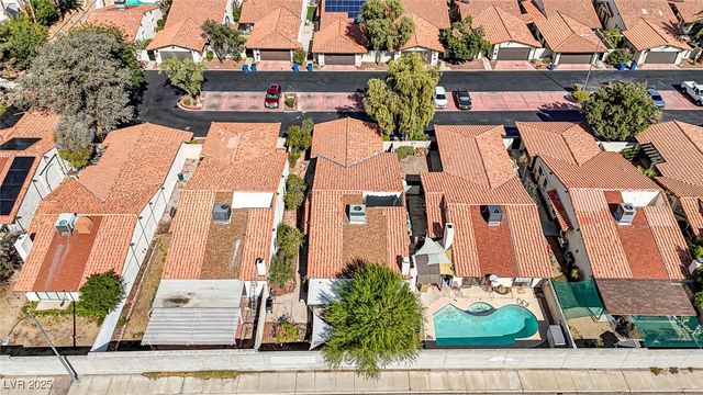 2475 Swan Lane, Las Vegas, NV 89121