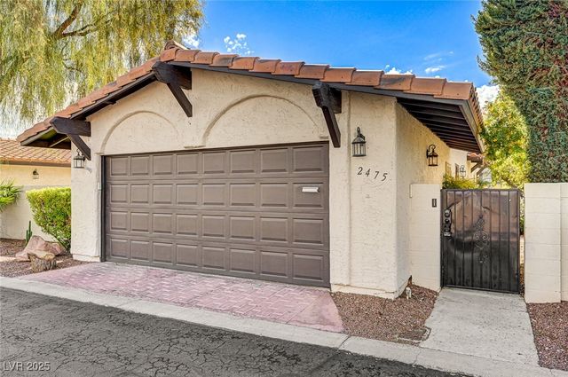 2475 Swan Lane, Las Vegas, NV 89121