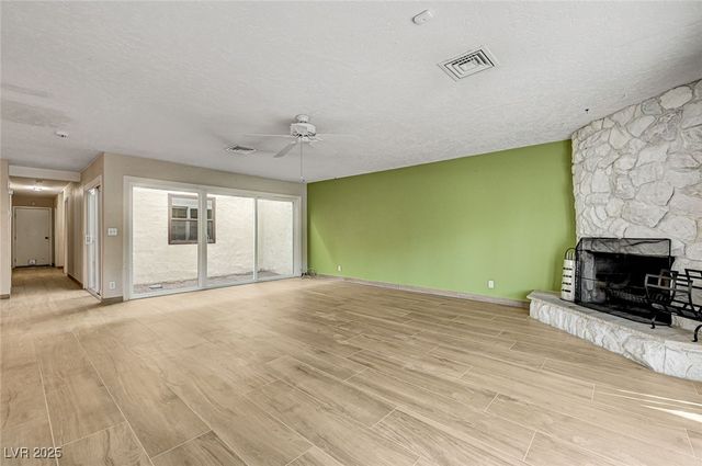 2475 Swan Lane, Las Vegas, NV 89121