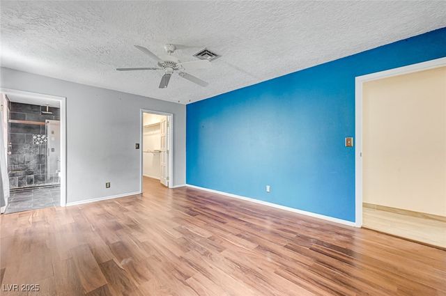 2475 Swan Lane, Las Vegas, NV 89121