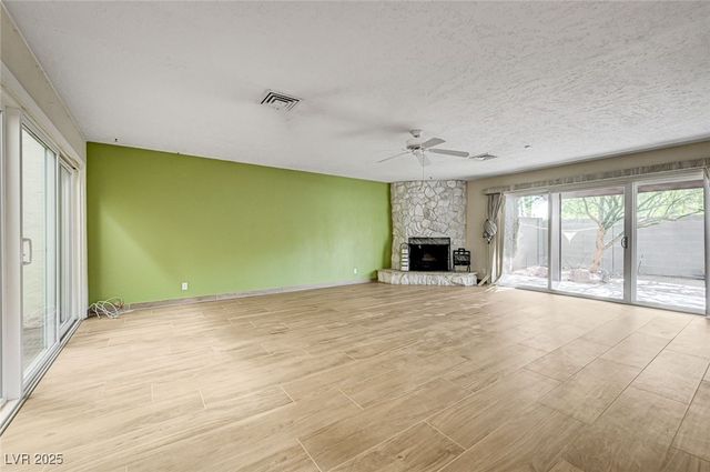 2475 Swan Lane, Las Vegas, NV 89121