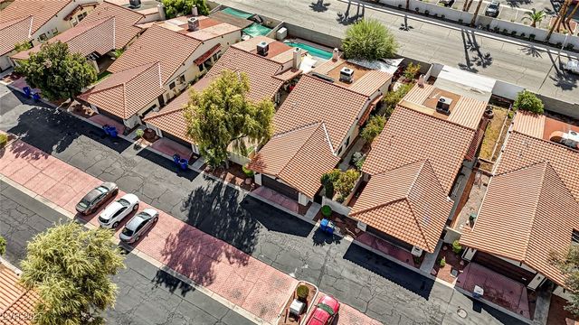 2475 Swan Lane, Las Vegas, NV 89121