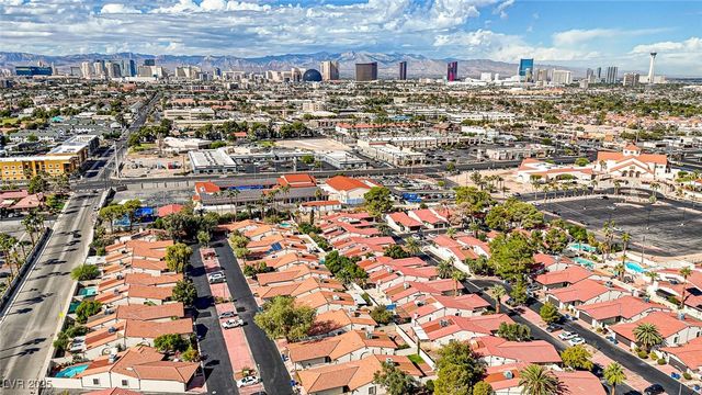 2475 Swan Lane, Las Vegas, NV 89121