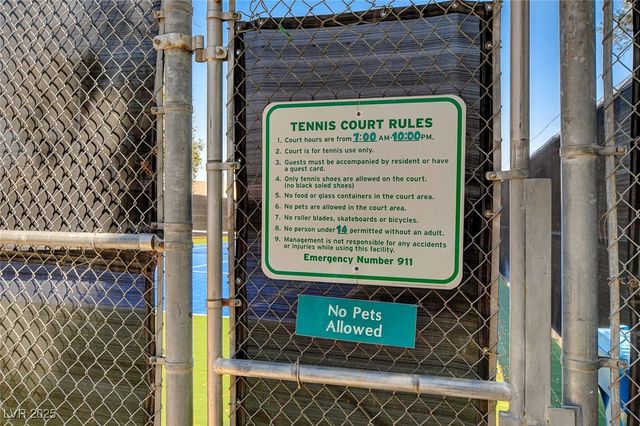 2475 Swan Lane, Las Vegas, NV 89121