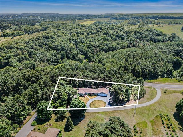 5920 Iris Road, Ludington, MI 49431