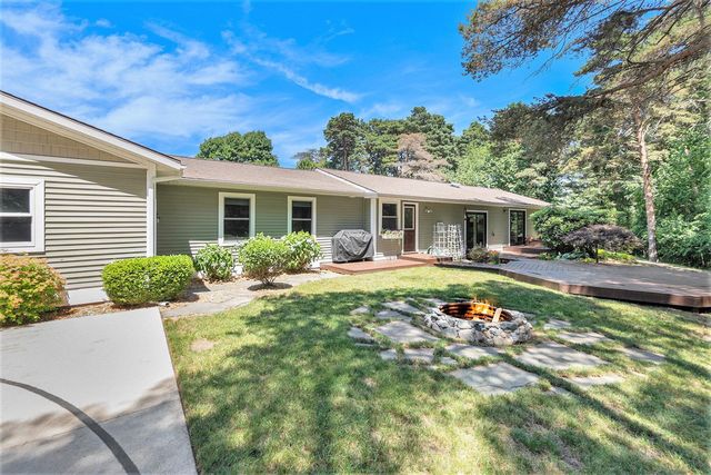 5920 Iris Road, Ludington, MI 49431