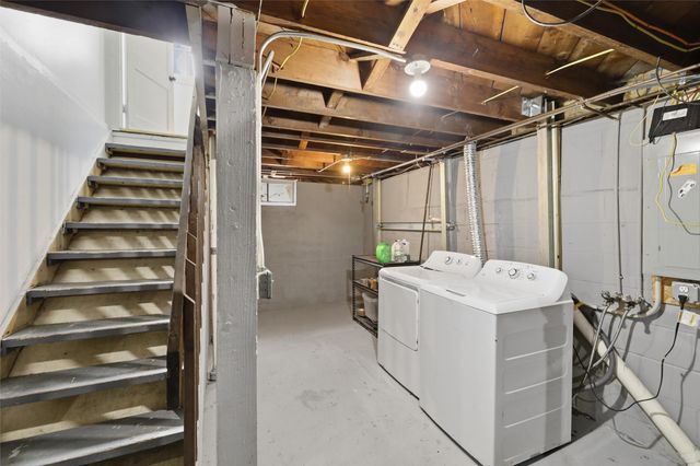 1504 61st Street, Des Moines, IA 50311