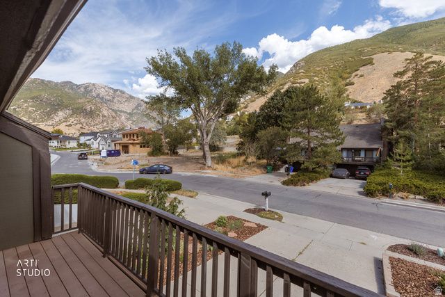 7660 S AVONDALE DR, Cottonwood Heights, UT 84121