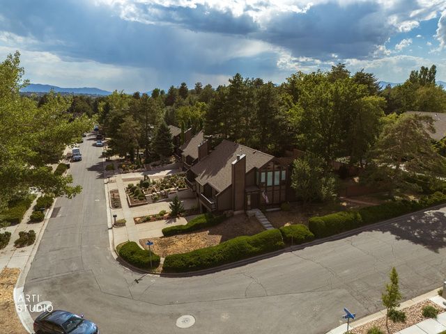 7660 S AVONDALE DR, Cottonwood Heights, UT 84121