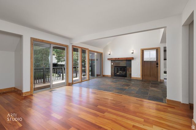 7660 S AVONDALE DR, Cottonwood Heights, UT 84121