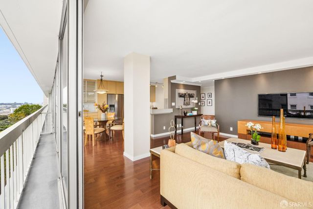 2200 Sacramento Street 207, San Francisco, CA 94115