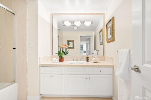 2200 Sacramento Street 207, San Francisco, CA 94115