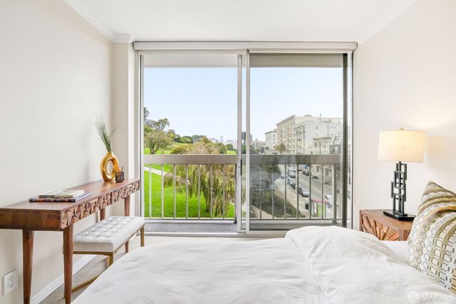 2200 Sacramento Street 207, San Francisco, CA 94115