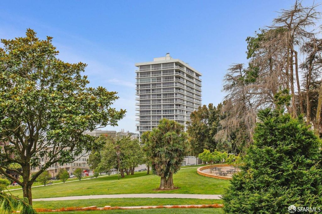 2200 Sacramento Street 207, San Francisco, CA 94115