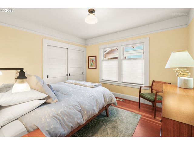 3926 Se ANKENY St, Portland, OR 97214