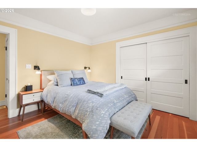 3926 Se ANKENY St, Portland, OR 97214