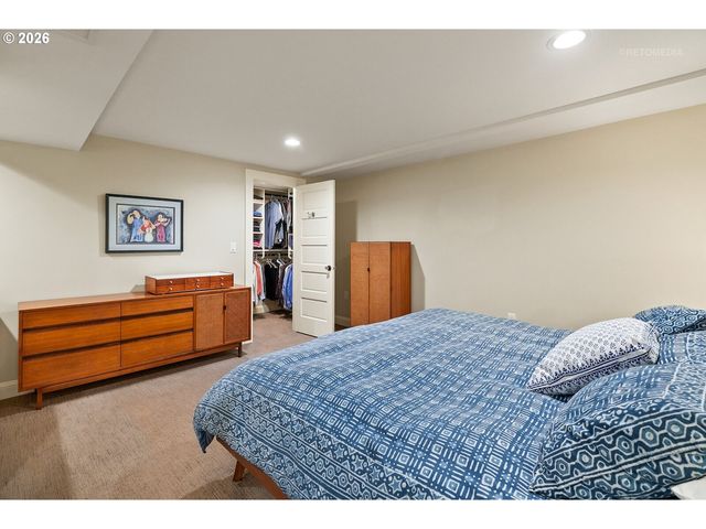 3926 Se ANKENY St, Portland, OR 97214