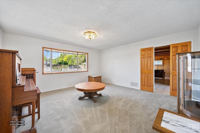 6300 Carter Avenue, Bakersfield, CA 93308