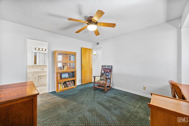 6300 Carter Avenue, Bakersfield, CA 93308