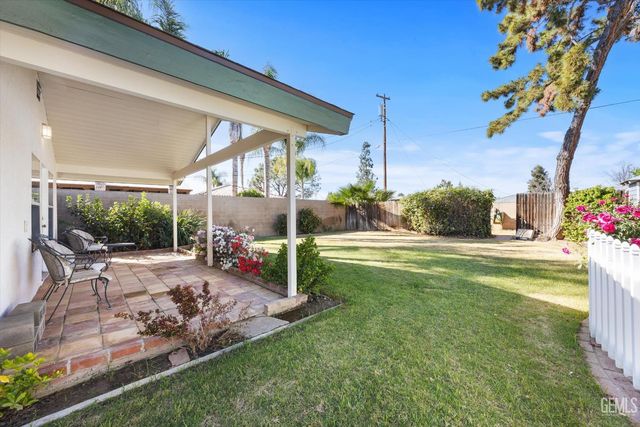 6300 Carter Avenue, Bakersfield, CA 93308