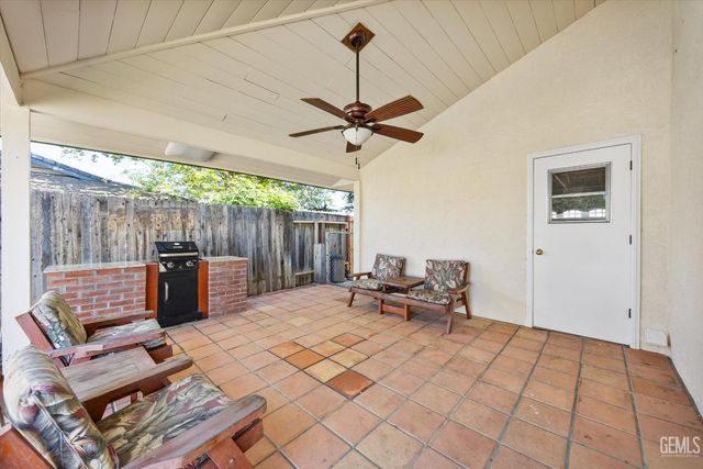 6300 Carter Avenue, Bakersfield, CA 93308