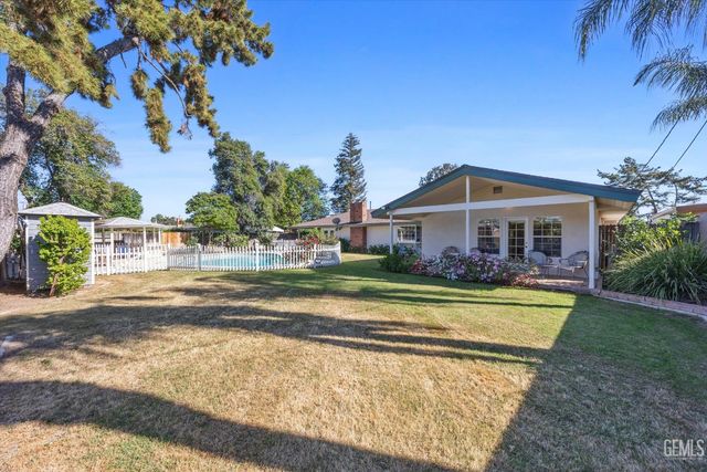 6300 Carter Avenue, Bakersfield, CA 93308