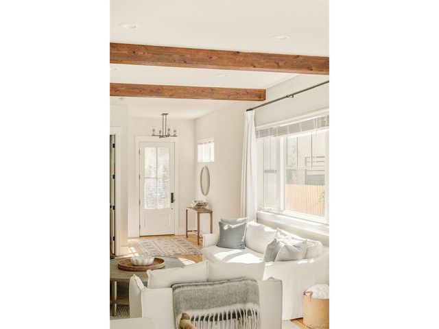 1123 Monroe St, Denver, CO 80206