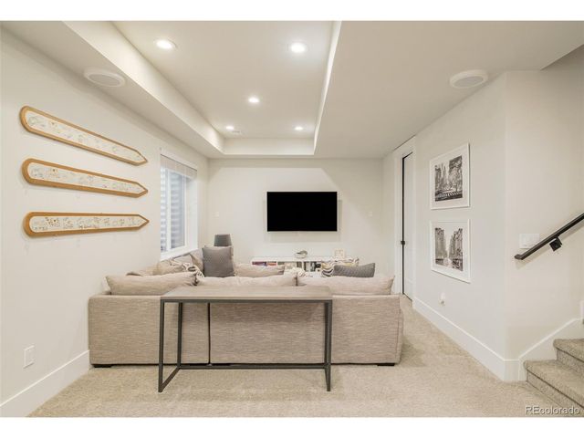 1123 Monroe St, Denver, CO 80206