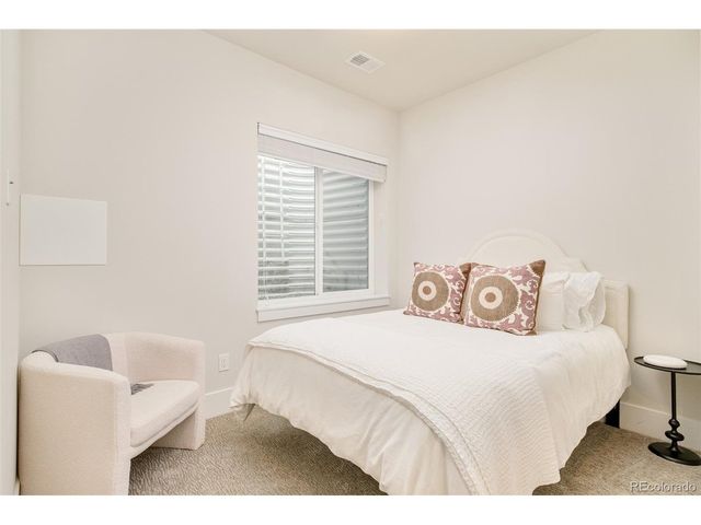 1123 Monroe St, Denver, CO 80206