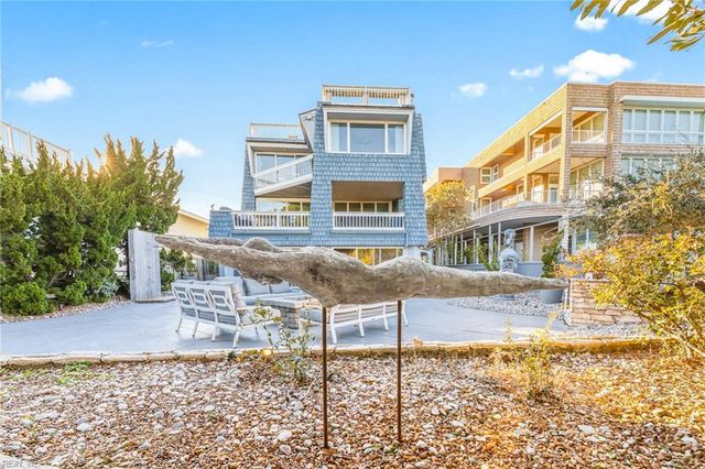 8504 Ocean Front AVE, Virginia Beach, VA 23451