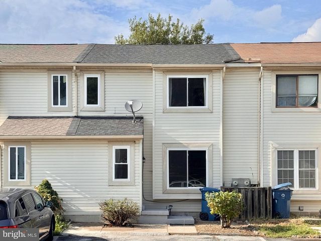 110 AIDONE LN, New Castle, DE 19720