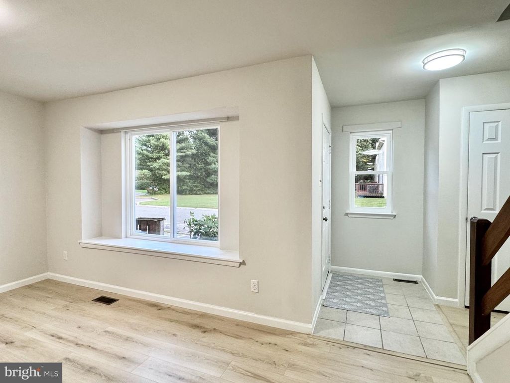 110 AIDONE LN, New Castle, DE 19720 — photo 5