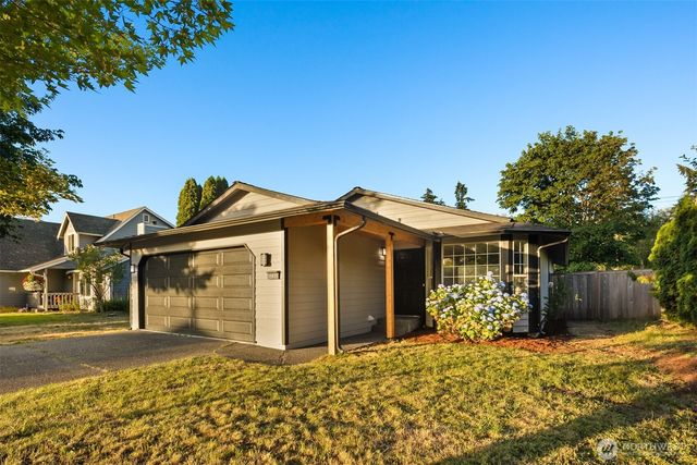15815 121st Avenue Ct E, Puyallup, WA 98374