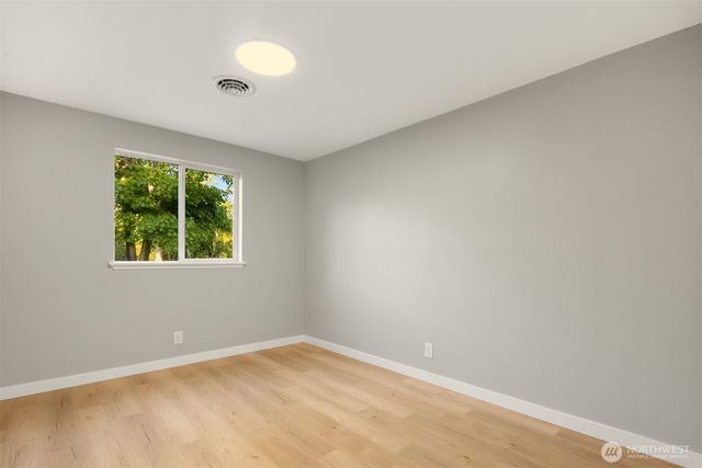 15815 121st Avenue Ct E, Puyallup, WA 98374