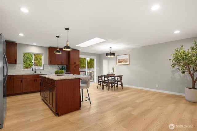 15815 121st Avenue Ct E, Puyallup, WA 98374