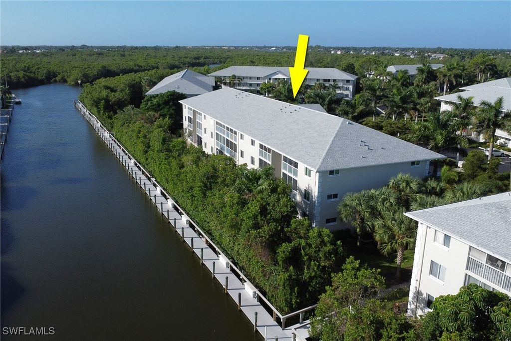 3061 Sandpiper Bay CIR J303, Naples, FL 34112