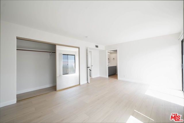 5327 LEXINGTON Avenue B, Los Angeles, CA 90029
