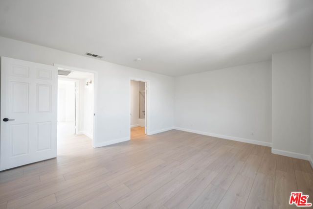 5327 LEXINGTON Avenue B, Los Angeles, CA 90029