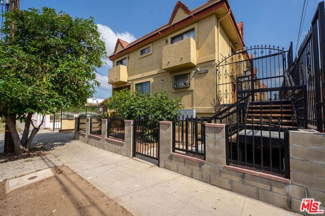 5327 LEXINGTON Avenue B, Los Angeles, CA 90029