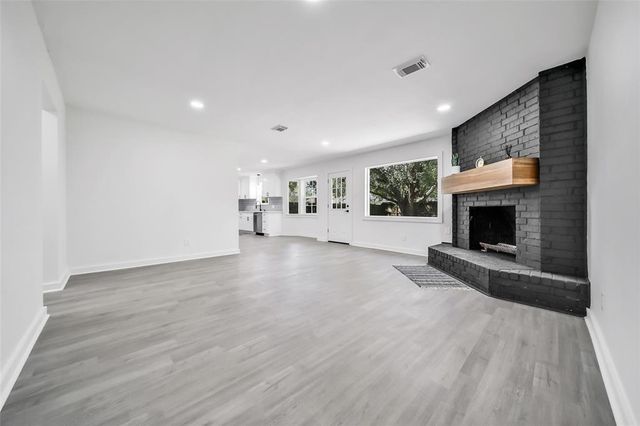 3206 Whitesail Drive, League City, TX 77573