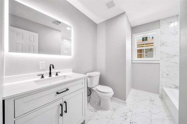 3206 Whitesail Drive, League City, TX 77573
