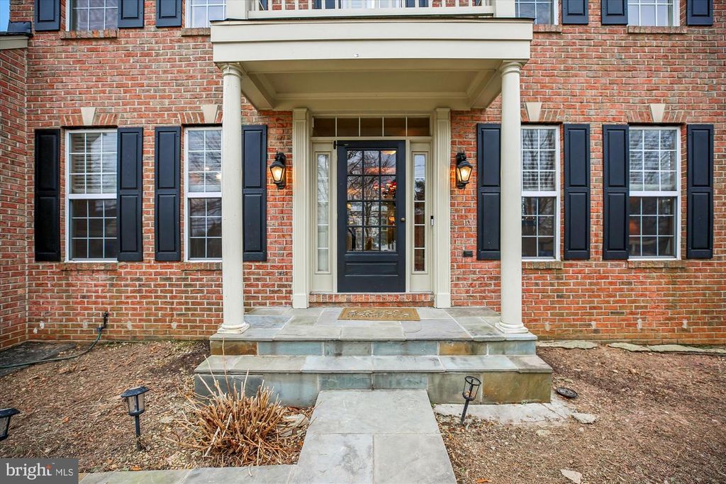 Image 2 of property listing at 14212 SCHAEFFER RD, Germantown, MD 20874