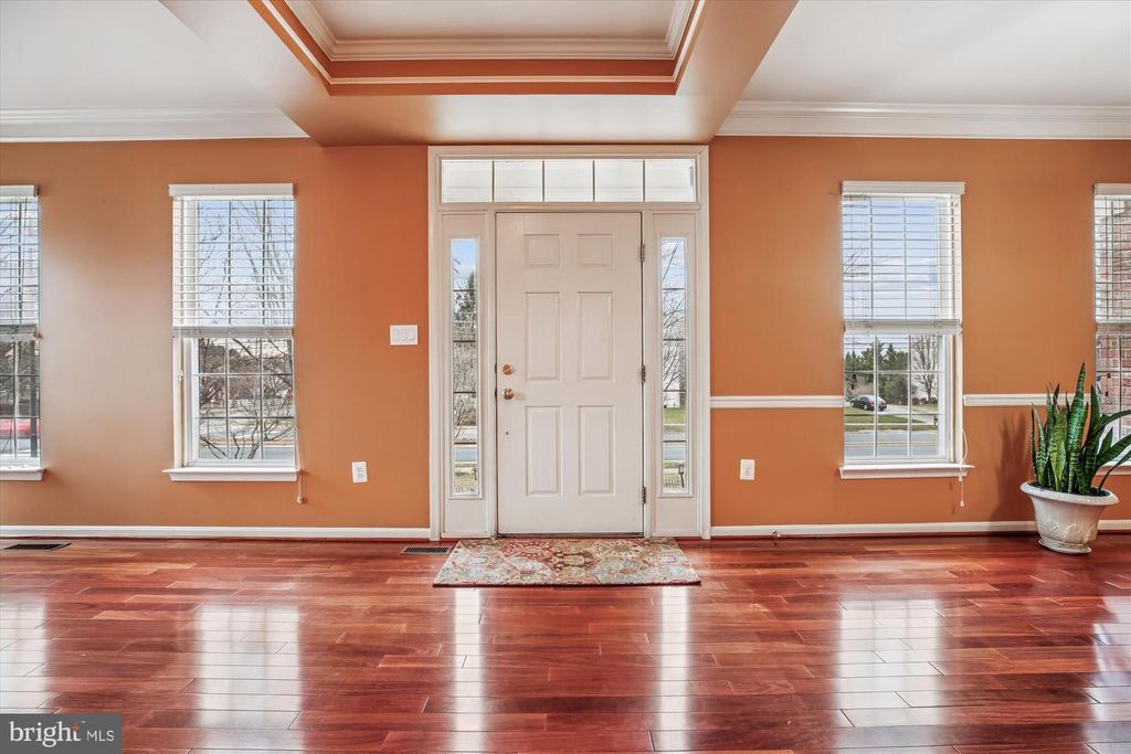 Image 3 of property listing at 14212 SCHAEFFER RD, Germantown, MD 20874