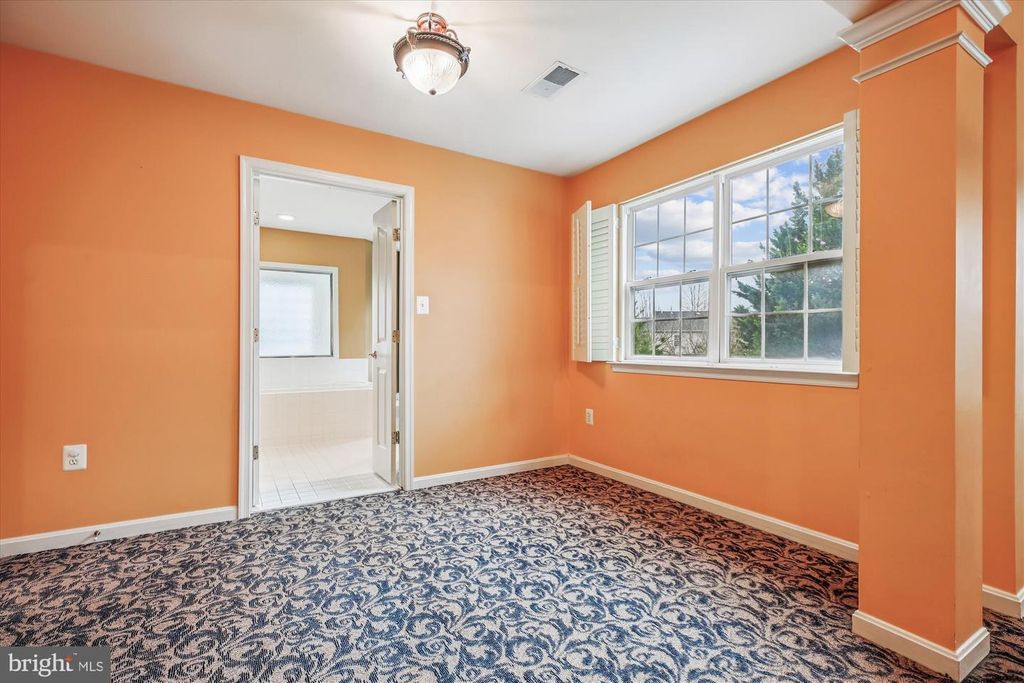 Image 33 of property listing at 14212 SCHAEFFER RD, Germantown, MD 20874