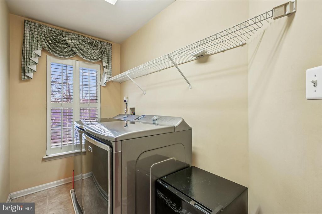 Image 44 of property listing at 14212 SCHAEFFER RD, Germantown, MD 20874